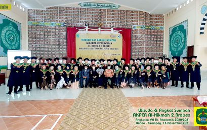 WISUDA DAN ANGKAT SUMPAH Akper Al Hikmah 2 Brebes Angkatan XVI TA 2020/2021
